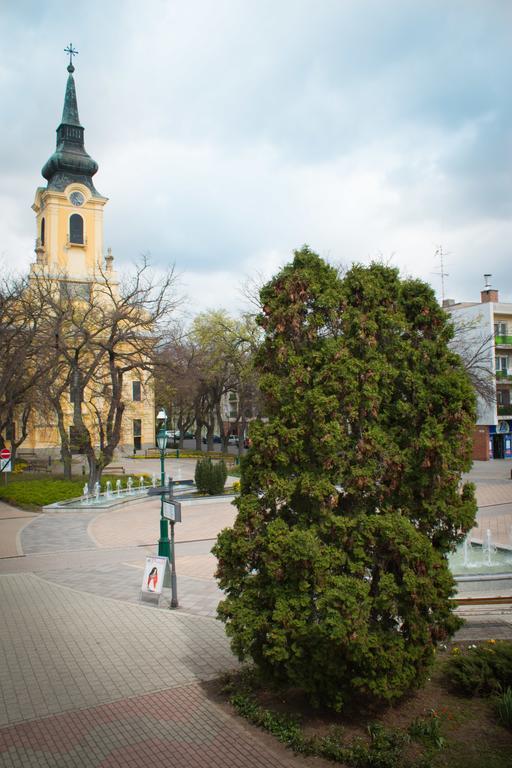 Titan Apartman Gyula Exterior photo